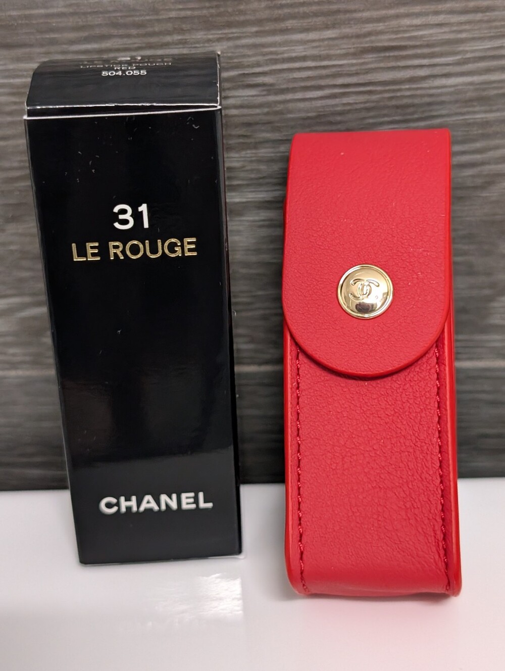 Nib! Chanel 31 Le Rouge Lipstick Pouch Carring Case